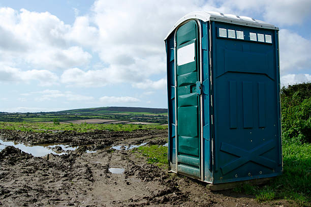 Best Restroom Trailer for Weddings  in Radford, VA